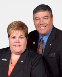 Dundy & Holly Aipoalani Headshot