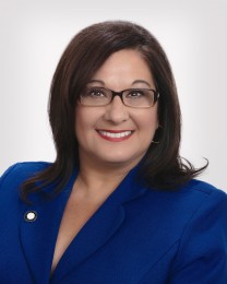 Angela Cotten Headshot
