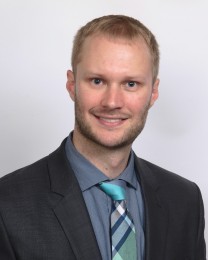 Jonathan Drew Headshot