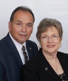 Suzanne & Johnny Duque Headshot