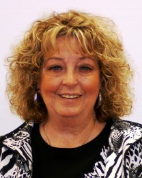 Glenda Farmer Headshot