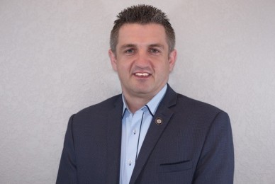 Kris Krozel Headshot