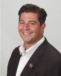 Charlie Melchner Headshot