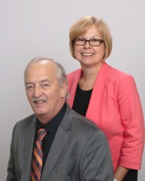Debbie and Roger Stutzman Headshot